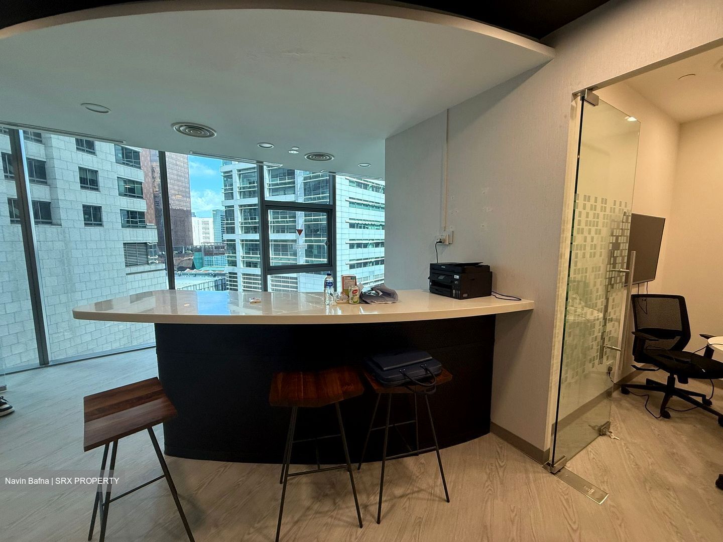 PLUS (D1), Office #479398911